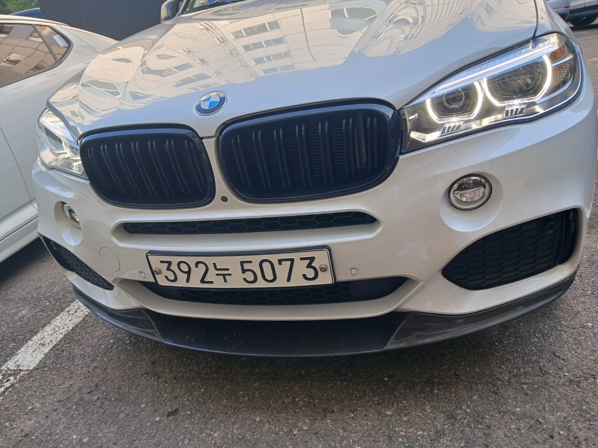 X5 F15 30d xDrive (258마력)M 스포츠 매물 썸네일