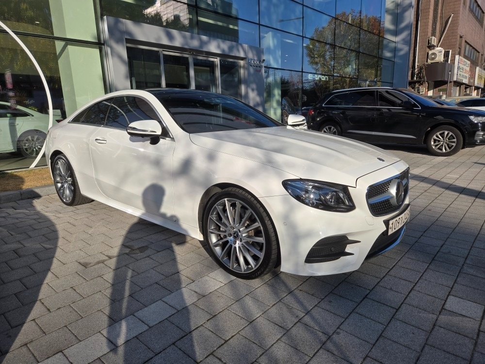 E 클래스 W213 E450 4Matic Coupe 전기형 (367마력) 매물 썸네일