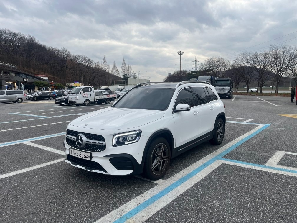 GLB 클래스 X247 GLB250 4Matic (224마력) 매물 썸네일