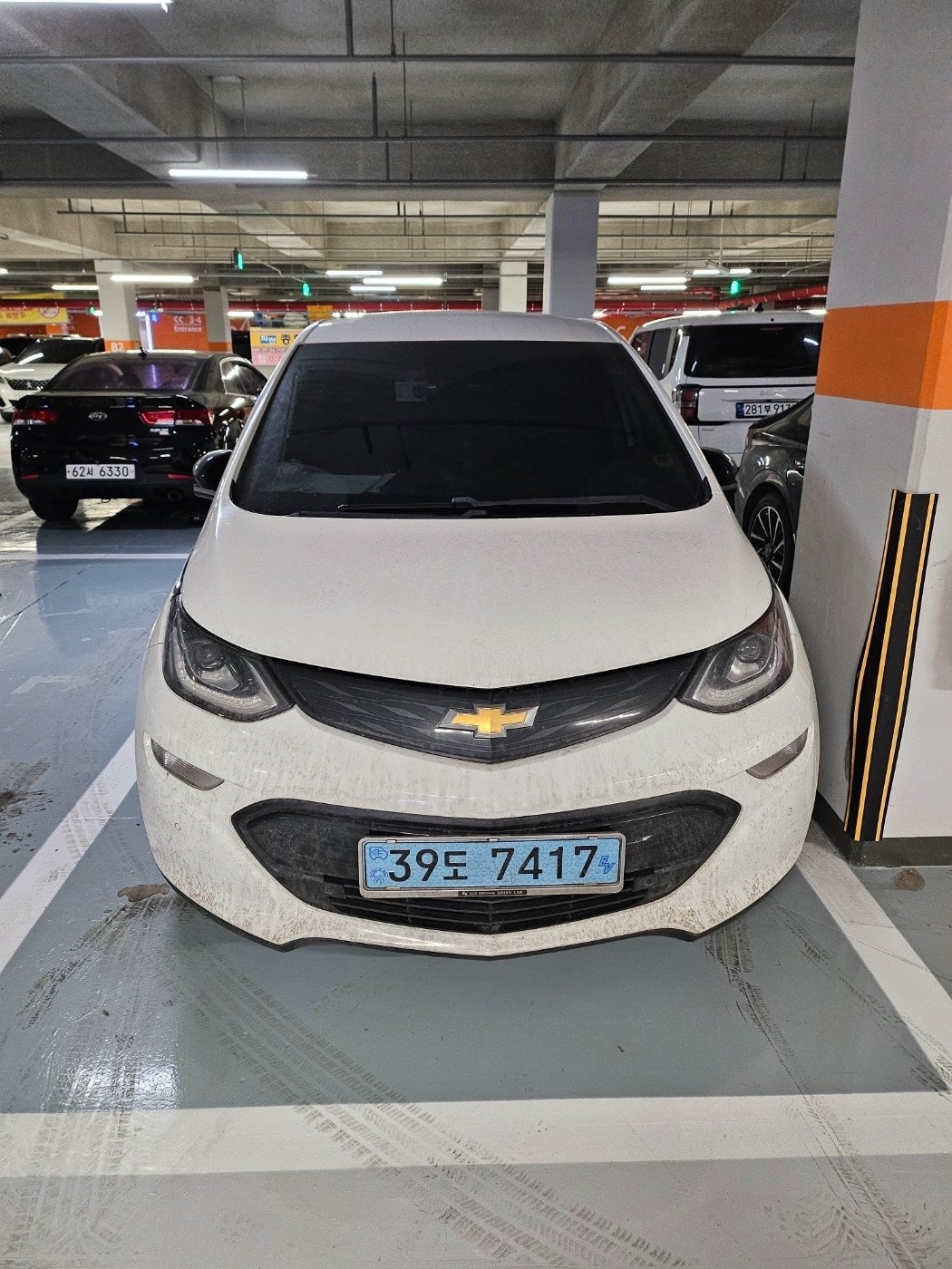 볼트 BEV(66kWh/414km) FWD LT 디럭스 매물 썸네일