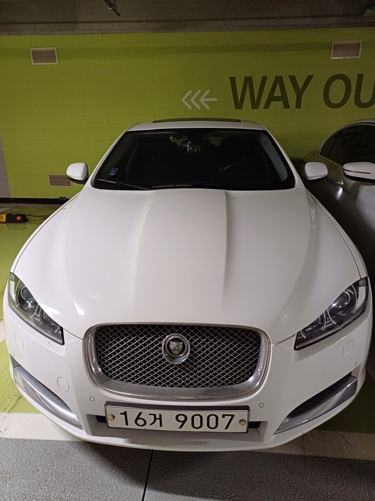 XF X250 2.2 d 럭셔리 매물 썸네일