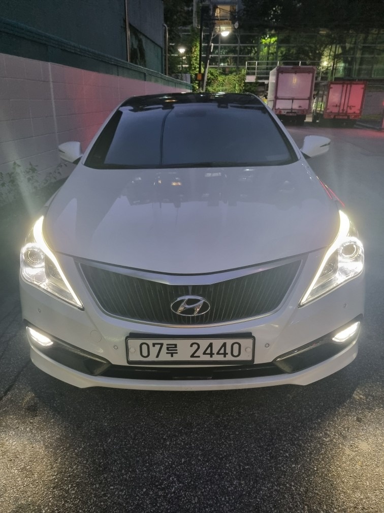 그랜저 HG LPl HG300 렌트카 FWD 모던 매물 썸네일