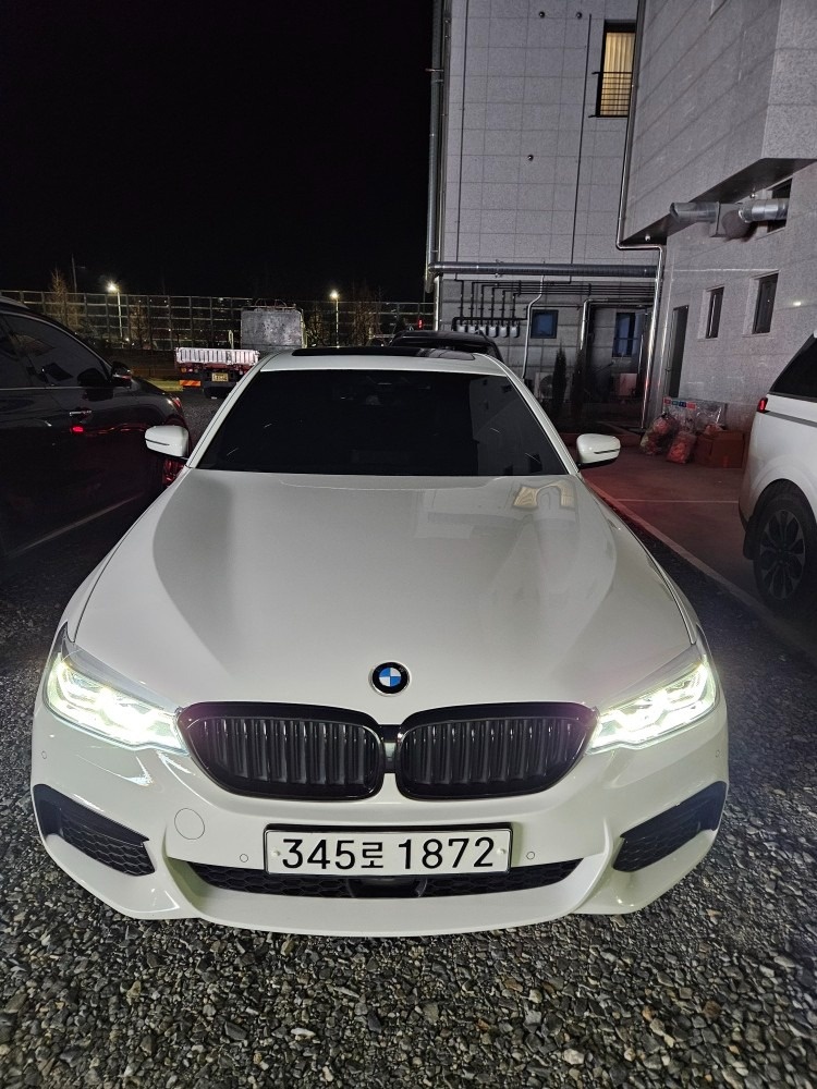 5시리즈 G30 530 i (252마력) 매물 썸네일