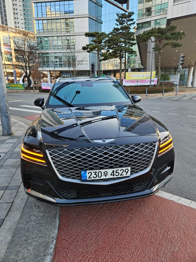 GV80 JX1 5인승(가솔린 2.5T) AWD 19인치 (기본디자인) 매물 썸네일