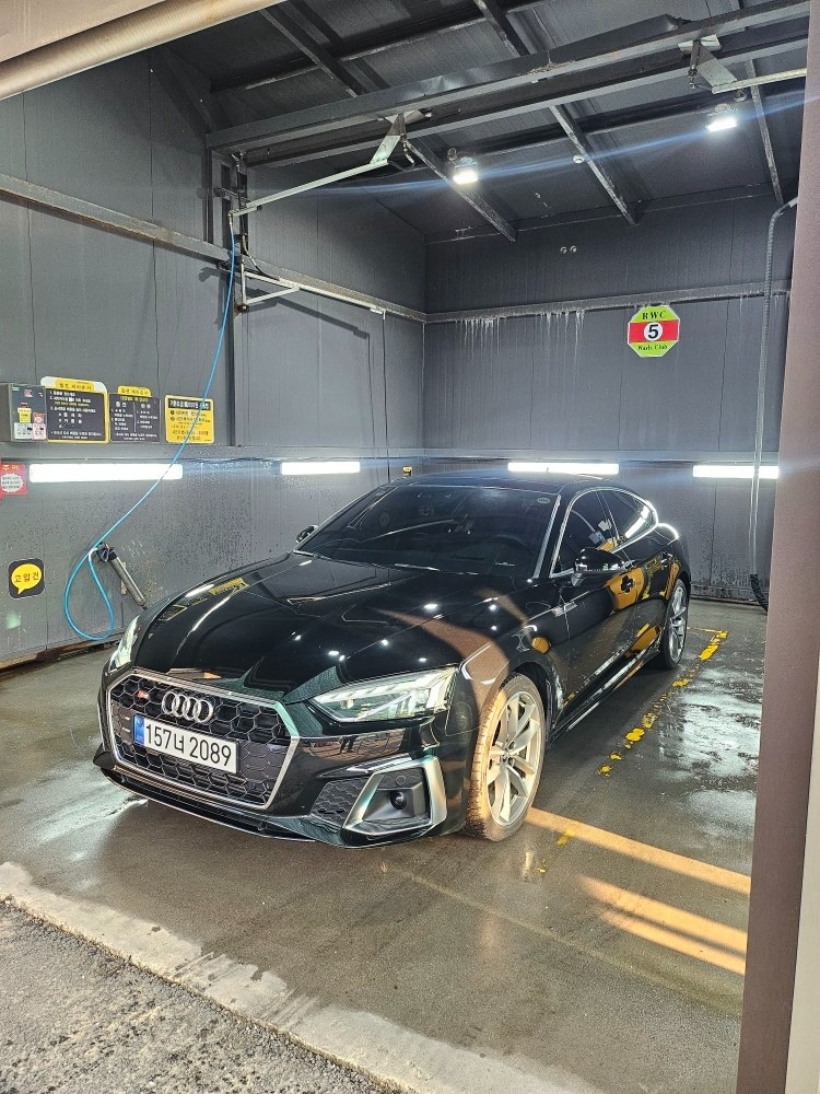 A5 8W 45 TFSI Sportback 콰트로 (265마력)프리미엄 매물 썸네일