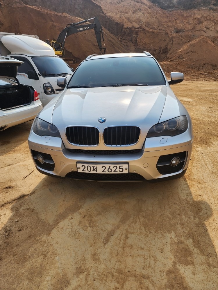 X6 E71 30d xDrive 전기형 (235마력) 매물 썸네일