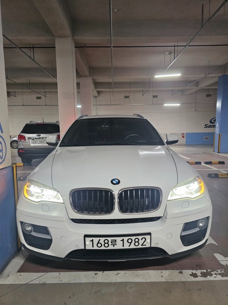 X6 E71 30d xDrive 전기형 (235마력) 매물 썸네일