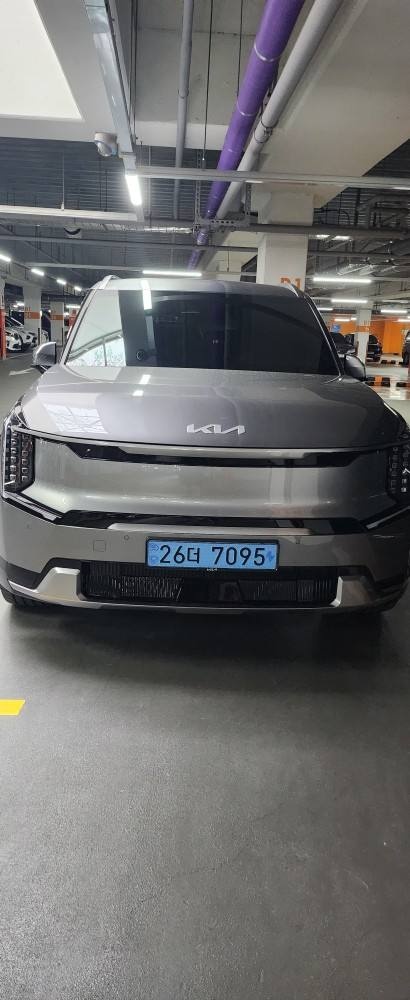 EV9 MV1 BEV(롱레인지/99.8kWh) 4WD 어스(6인승-릴렉션) 매물 썸네일