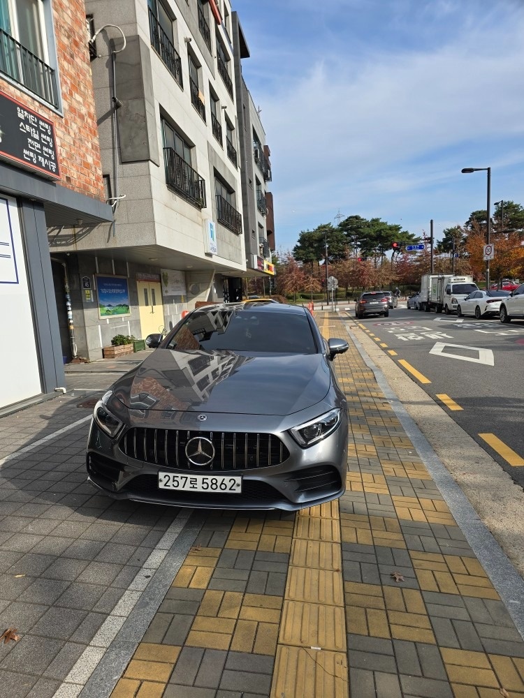 CLS 클래스 C257 CLS400 d 4Matic 전기형 (340마력)AMG Line 매물 썸네일