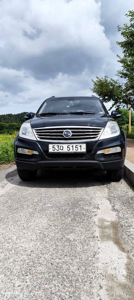 렉스턴 W Y200 7인승(RX7 2.0) 4WD 럭셔리 매물 썸네일