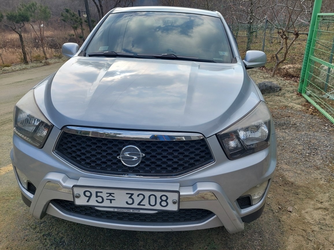 코란도 스포츠 Q150 5인승(CX7 2.0) 4WD 패션 매물 썸네일