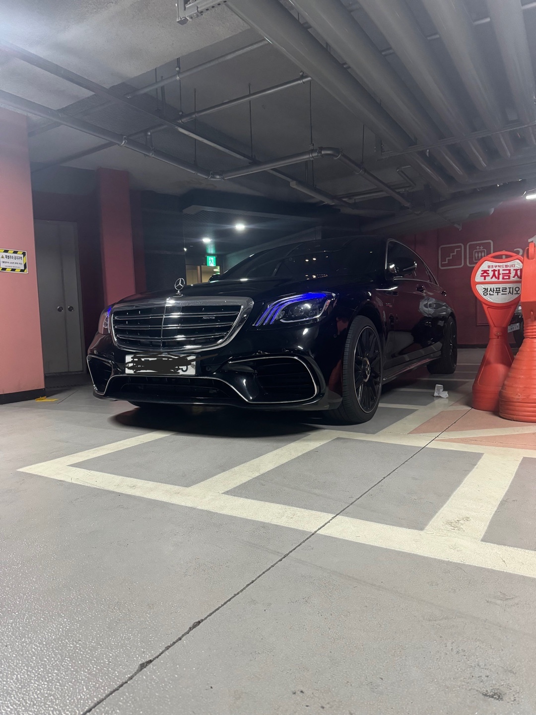 S 클래스 W222 S500 4Matic L 전기형 (455마력) 매물 썸네일