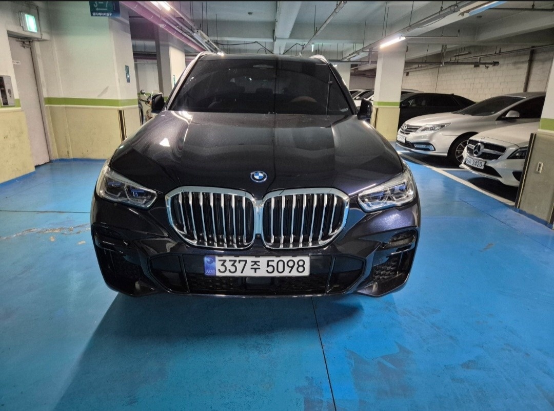 X5 G05 45e xDrive (394마력)M 스포츠 매물 썸네일