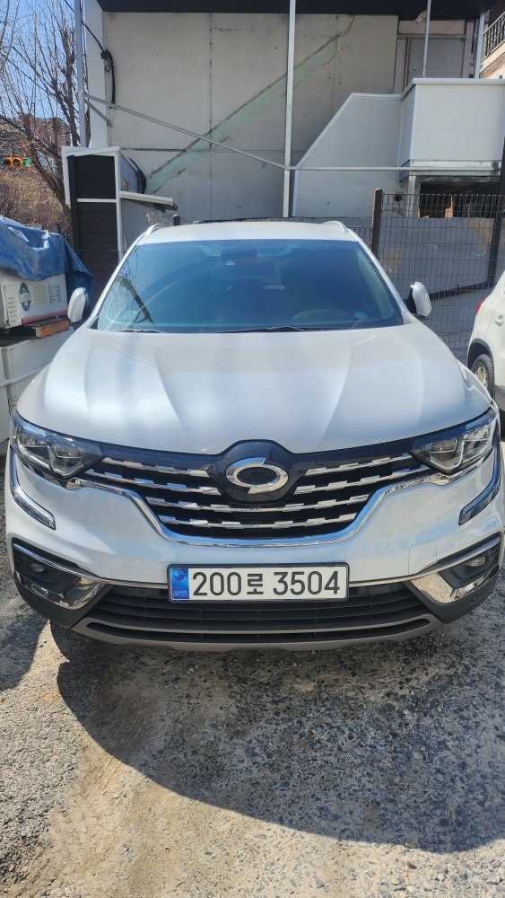 뉴 QM6 HZG 5인승(LPe 2.0) FWD RE 시그니처 매물 썸네일