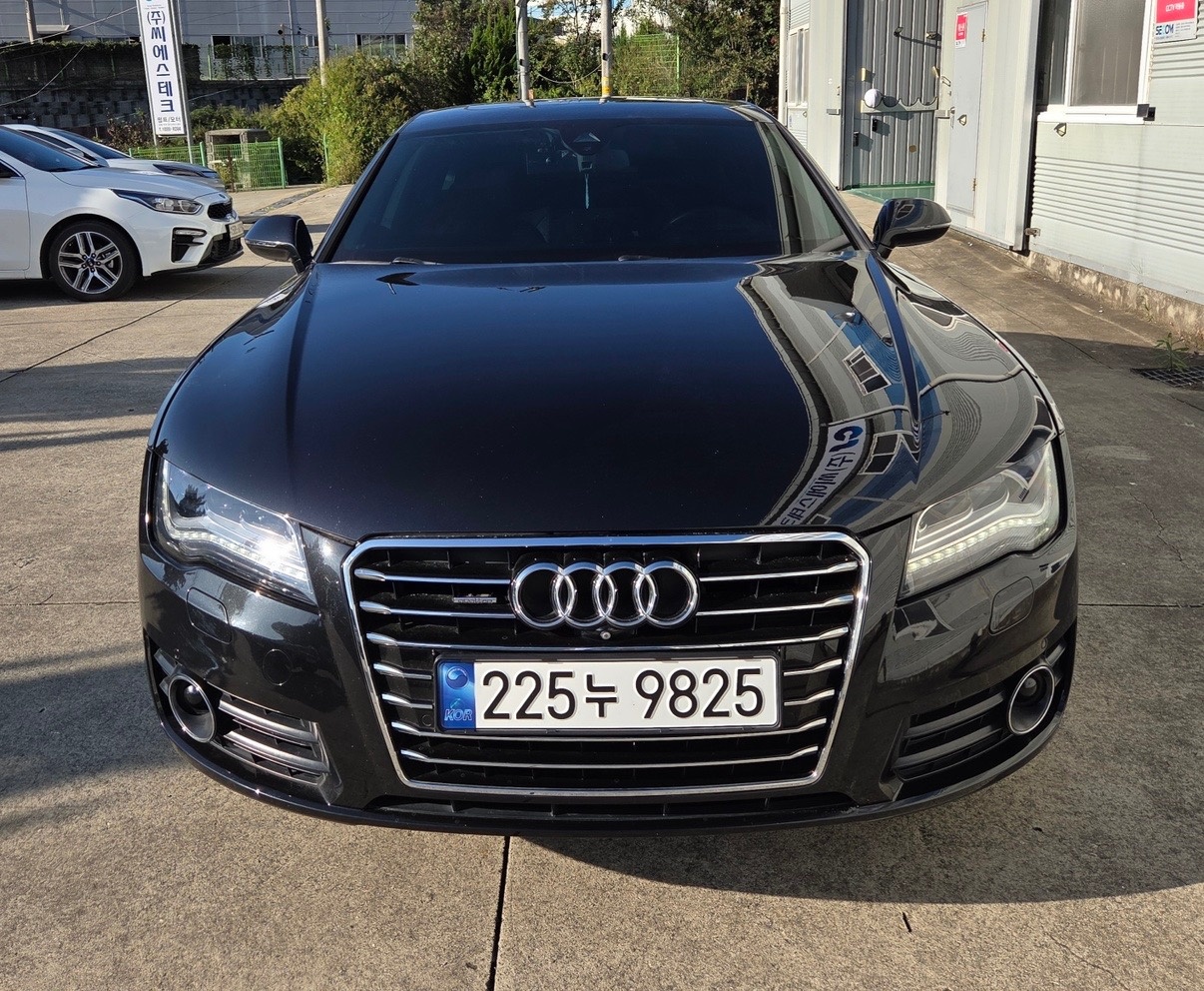 A7 Sportback 4G8 45 TDI 콰트로 (245마력) 매물 썸네일