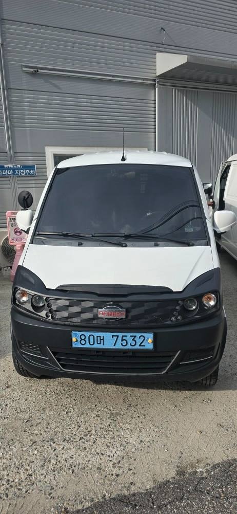 다니고 밴 전기(42.2KWh) (206km) 매물 썸네일