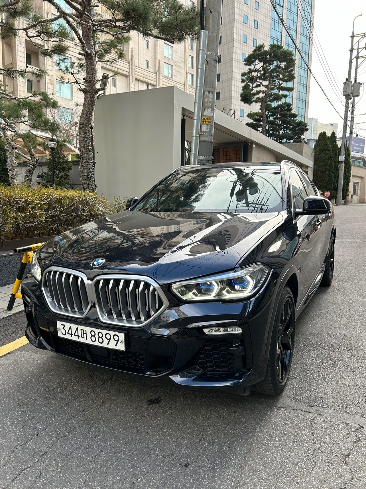 X6 G06 30d xDrive 전기형 (265마력)M Sport First Edition 매물 썸네일