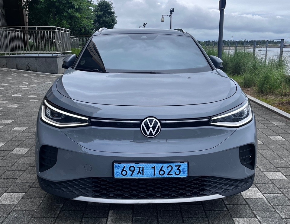 ID.4 BEV(82kWh) RWD Pro (405km) 매물 썸네일