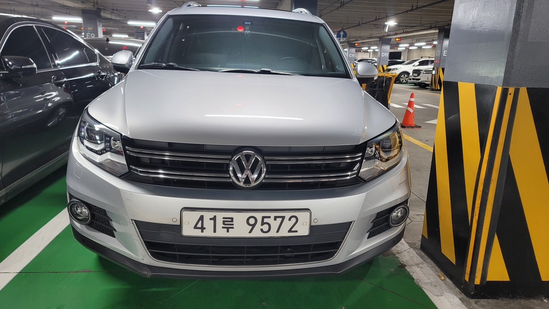 뉴 티구안 5N 2.0 TDI 블루모션 (140마력) 매물 썸네일