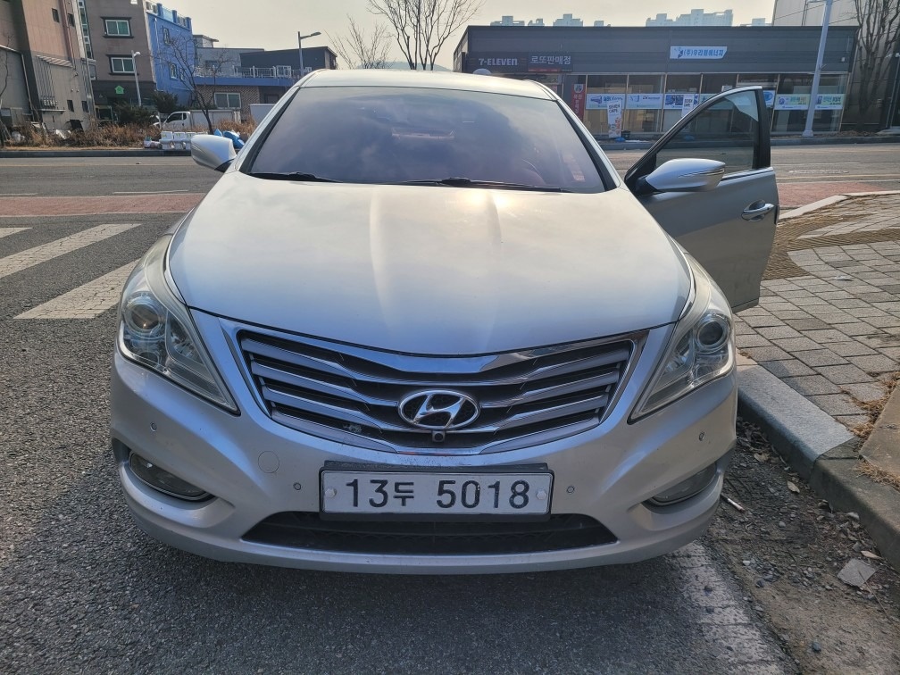 그랜저 HG LPl HG300 렌트카 FWD 이그제큐티브 매물 썸네일