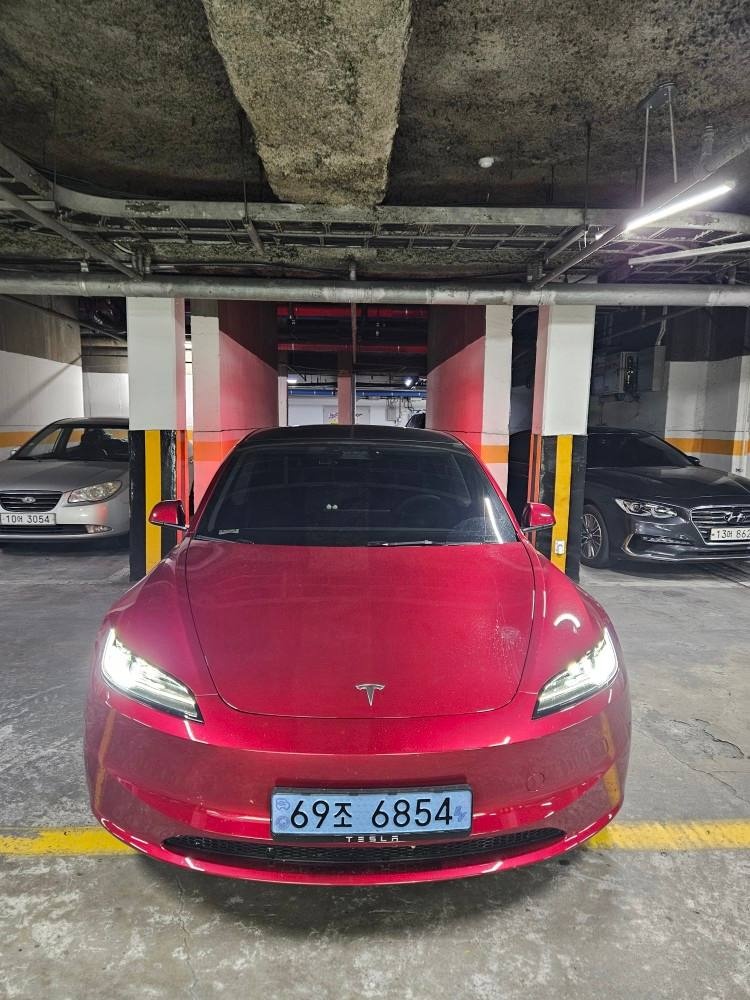 모델 3 BEV(75kWh) AWD 롱 레인지 매물 썸네일