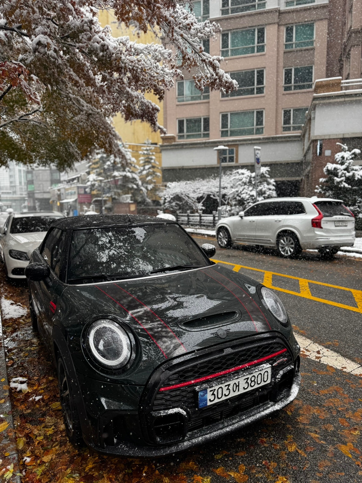 쿠퍼 뉴 S 컨버터블 Ⅲ F57 2DR 2.0 s JCW 매물 썸네일