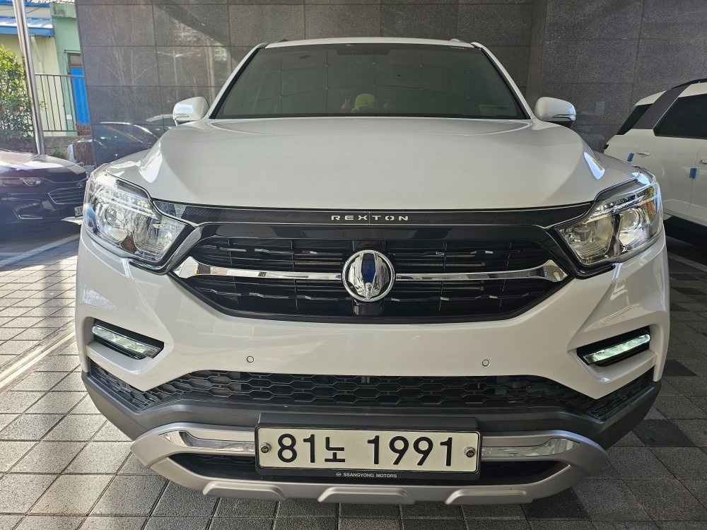 렉스턴 스포츠 Q200. G4 5인승(디젤 2.2) 4WD 노블레스 매물 썸네일