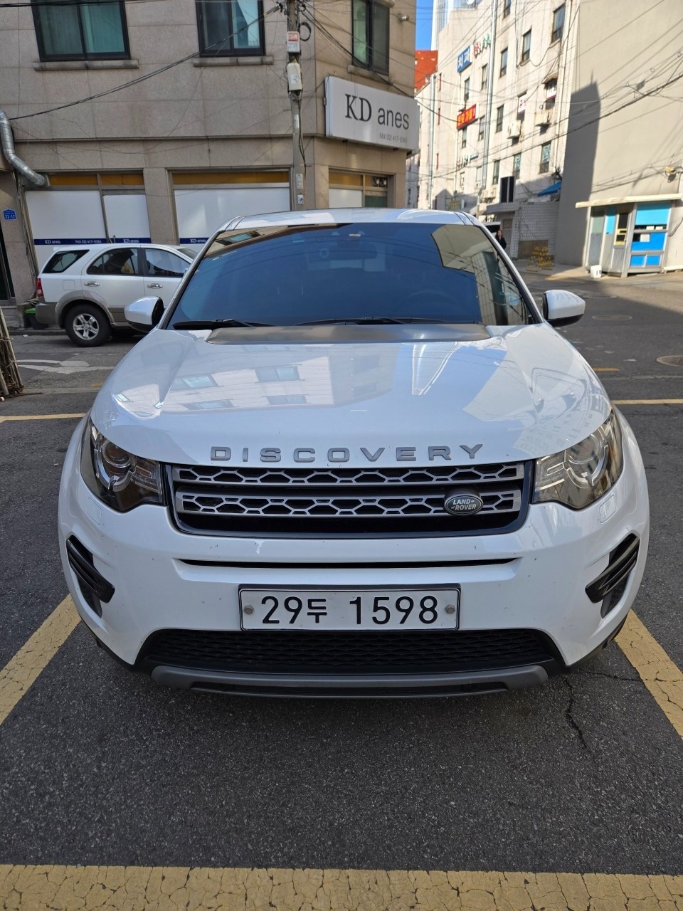 디스커버리 스포츠 L550 2.0 TD4 AWD (150마력)SE 매물 썸네일