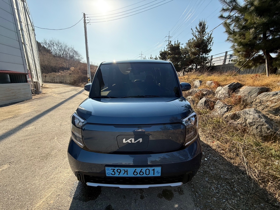 더 뉴 레이 PE2 TAM BEV(35.2 kWh) FWD 에어(205km) 매물 썸네일