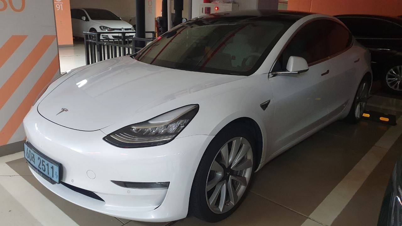 모델 3 BEV(75kWh) AWD 롱 레인지 매물 썸네일