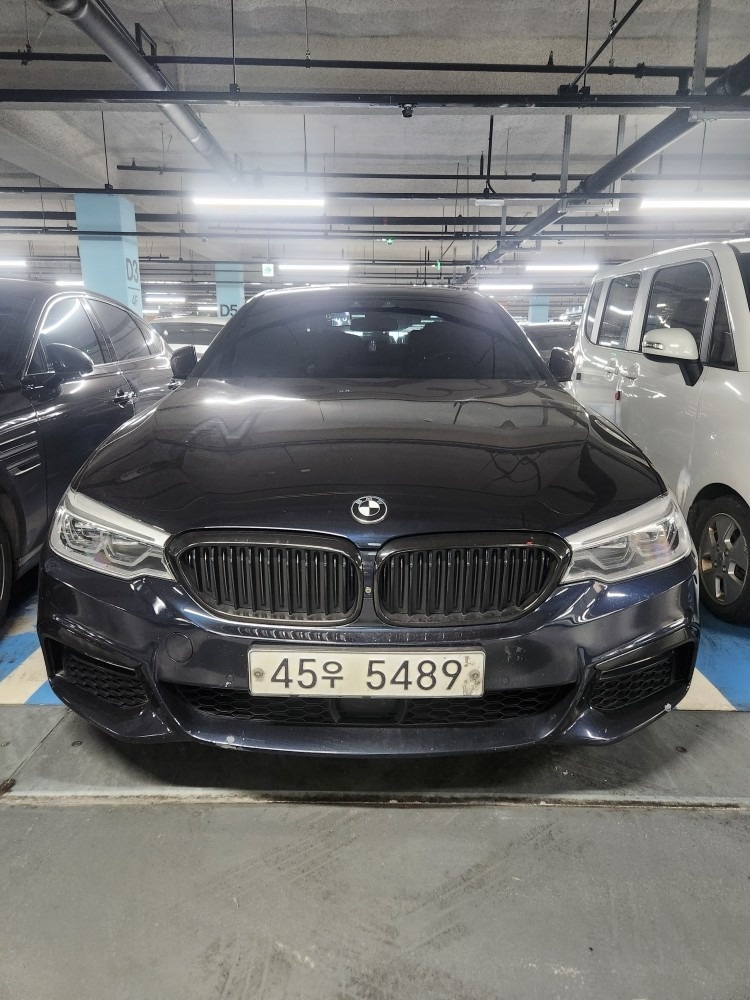 5시리즈 G30 530 i (252마력) 매물 썸네일