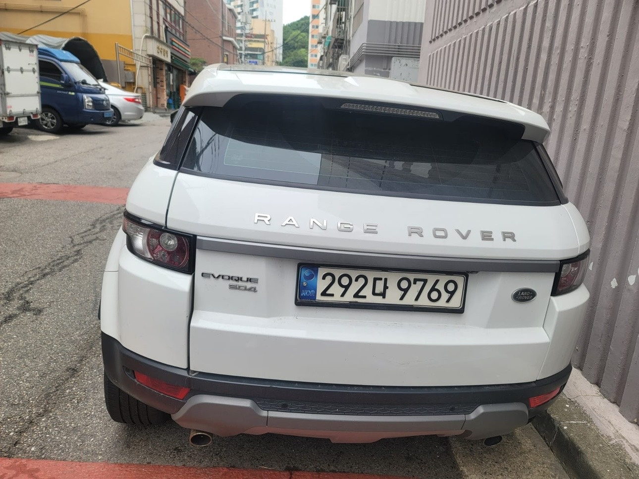 레인지로버 이보크 L538 2.2 SD4 매물 썸네일