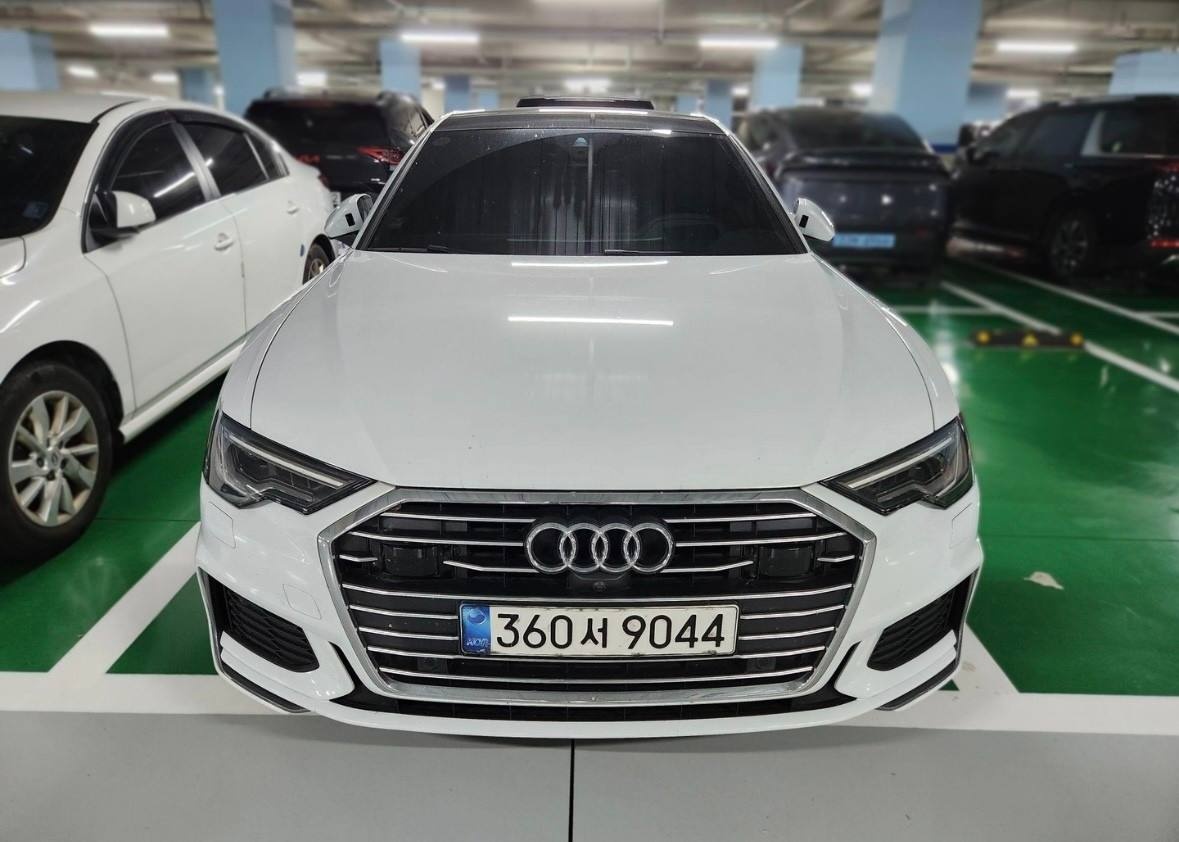 A6 C8/4A 45 TFSI (252마력)프리미엄 매물 썸네일