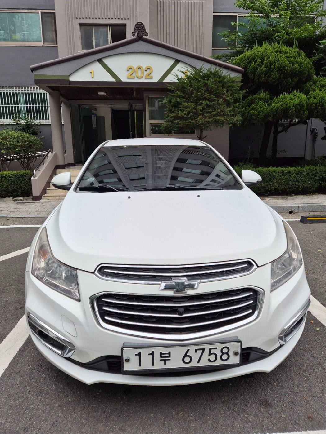 어메이징 뉴 크루즈 J300 4도어 1.4 터보 FWD LTZ 매물 썸네일