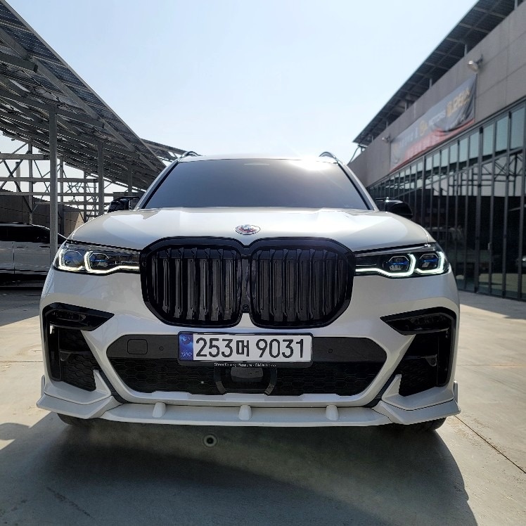 X7 G07 40d xDrive 전기형 (340마력)M Sport 매물 썸네일