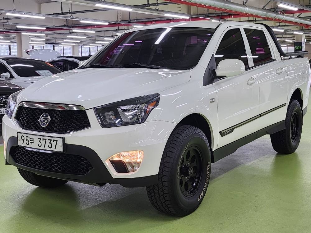 코란도 스포츠 Q150 5인승(CX7 2.0) 4WD 패션 매물 썸네일