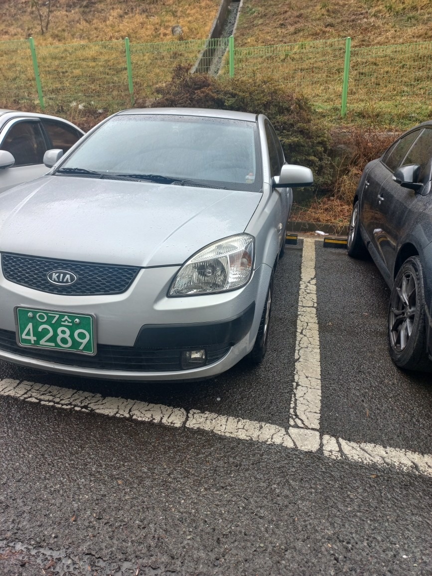 뉴 프라이드 JB 4DR 1.6(CVVT) SLX 매물 썸네일