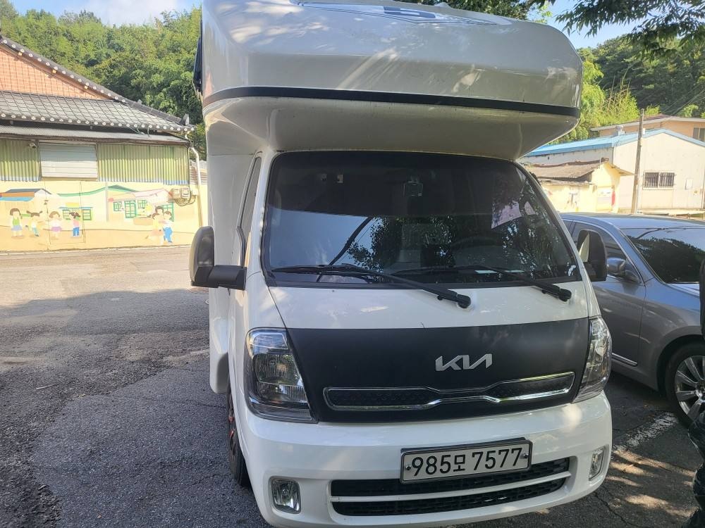 더 뉴 봉고 Ⅲ 1톤 PU 워크스루밴 킹캡 L/ 스카이캠핑카 매물 썸네일