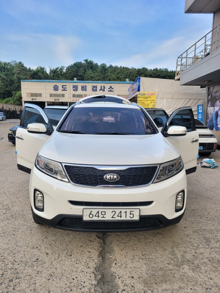 뉴 쏘렌토 R XM 7인승(디젤 2.0) FWD TLX 스페셜 매물 썸네일