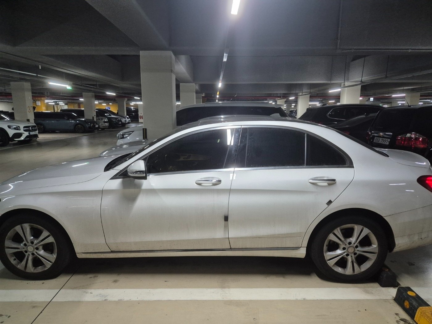 C 클래스 W205 C220 d 4Matic (170마력) 매물 썸네일