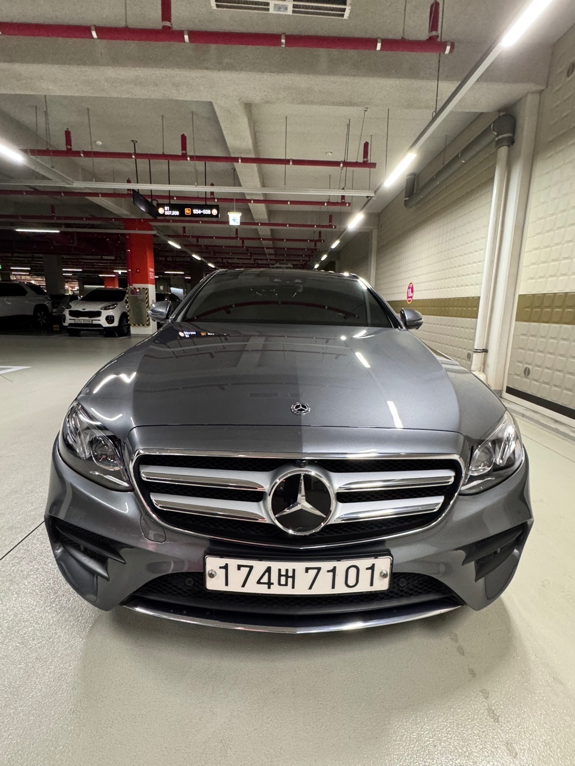 E 클래스 W213 E300 4Matic 매물 썸네일