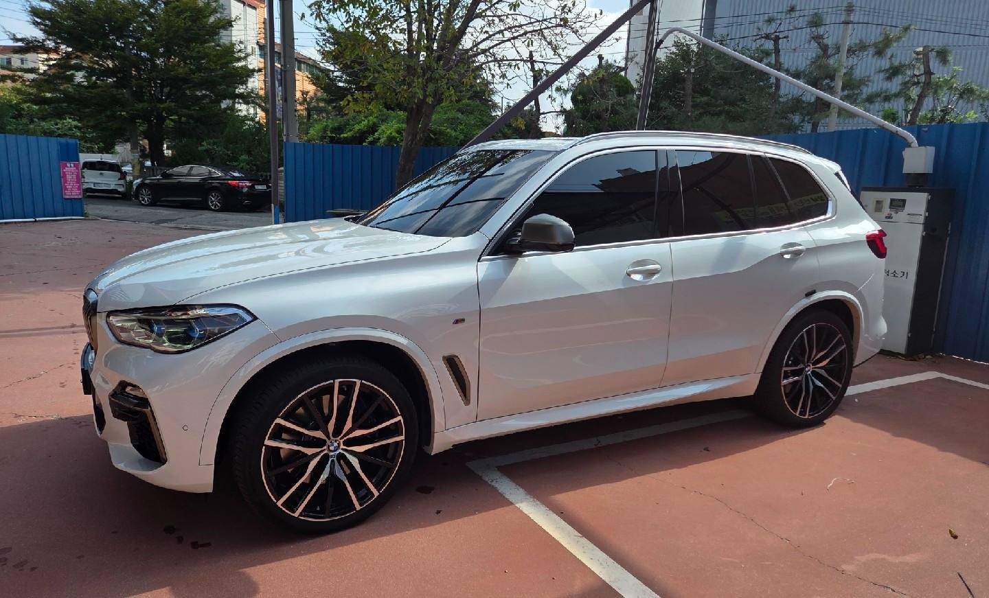 X5 G05 M50d xDrive (400마력) 매물 썸네일