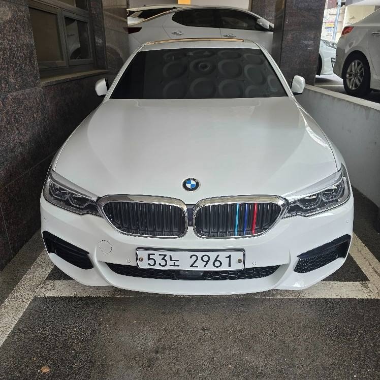 5시리즈 G30 530 i xDrive 후기형 (252마력)M 스포츠 플러스 매물 썸네일