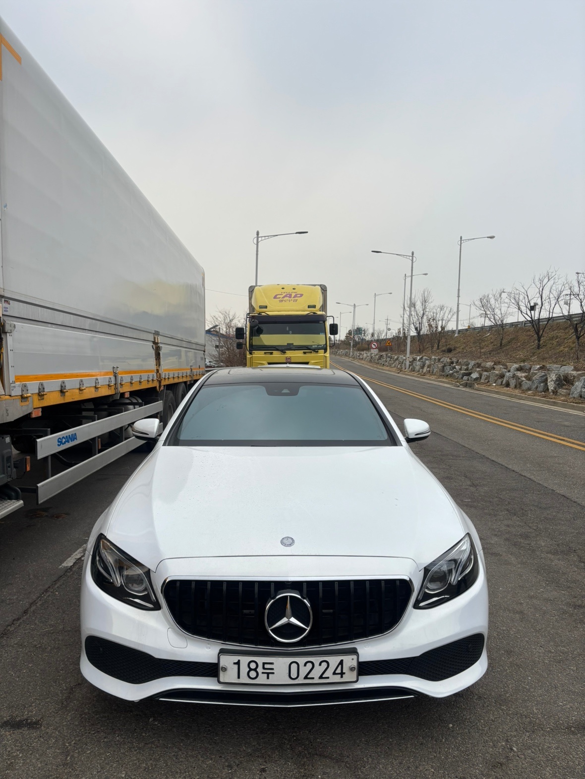 E 클래스 W213 E220 d 전기형 (163마력) 매물 썸네일