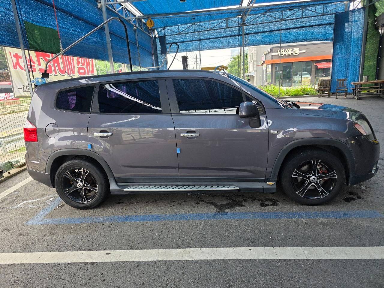 올란도 MPV7 7인승(2.0 LPi) FWD LT 프리미엄 매물 썸네일