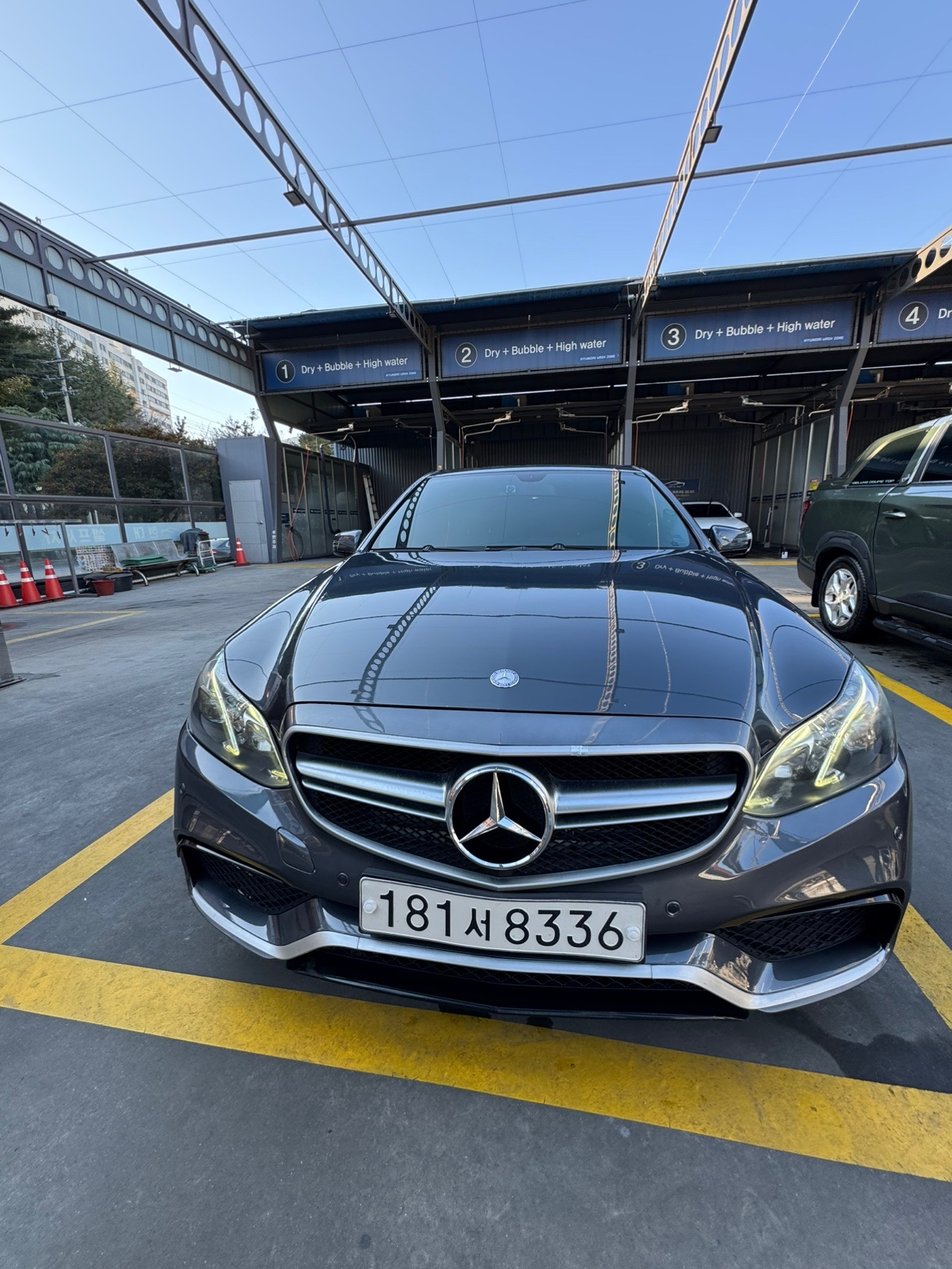 E 클래스 W212 E220 CDI 후기형 (170마력)아방가르드 매물 썸네일