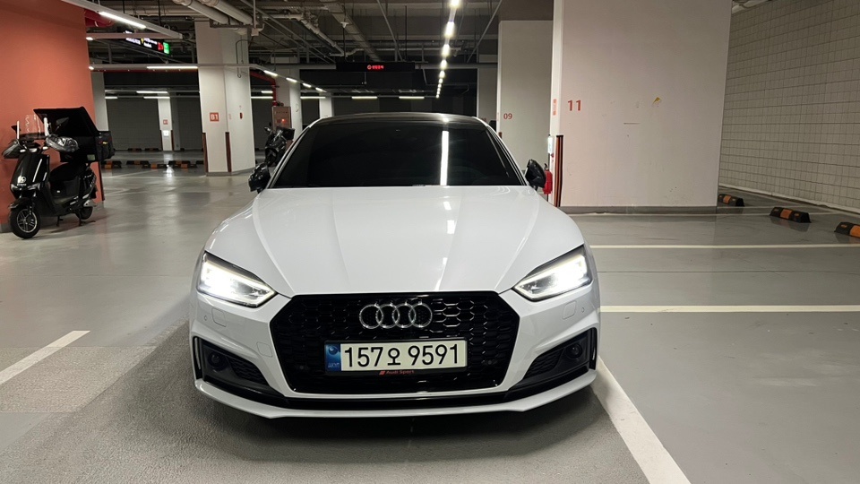 A5 8W 45 TFSI Sportback 콰트로 (252마력) 매물 썸네일