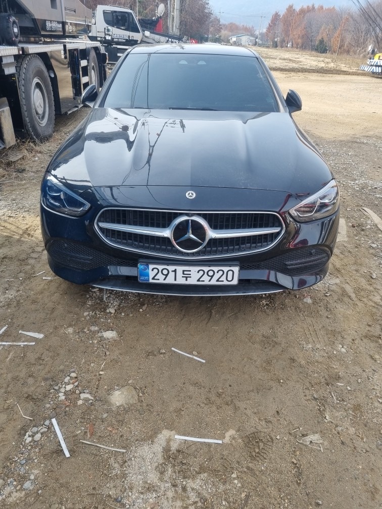 C 클래스 W206 C300 4Matic (258마력)아방가르드 매물 썸네일