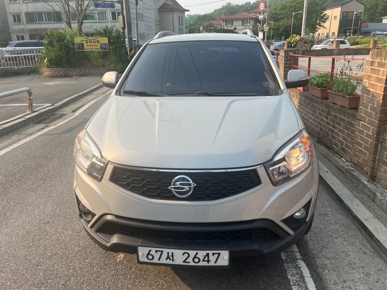 뉴 코란도 C C200 5인승(디젤 2.0) FWD CVT 고급 매물 썸네일