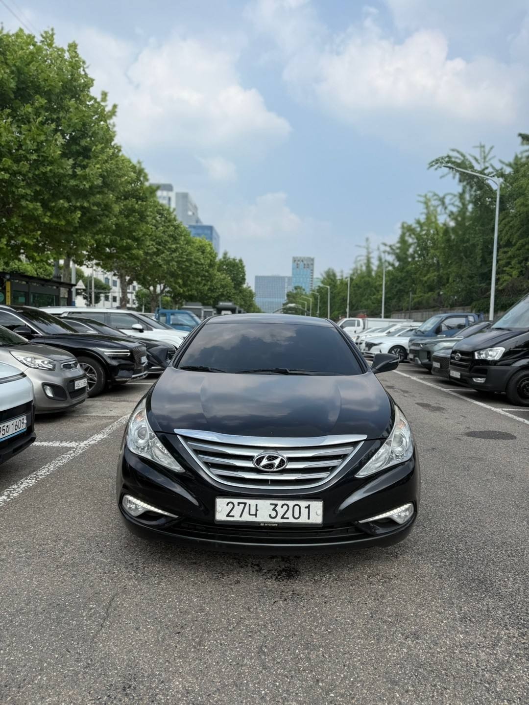 YF 쏘나타 더 브릴리언트 LPi 2.0 렌트 FWD 프리미엄 스페셜 매물 썸네일